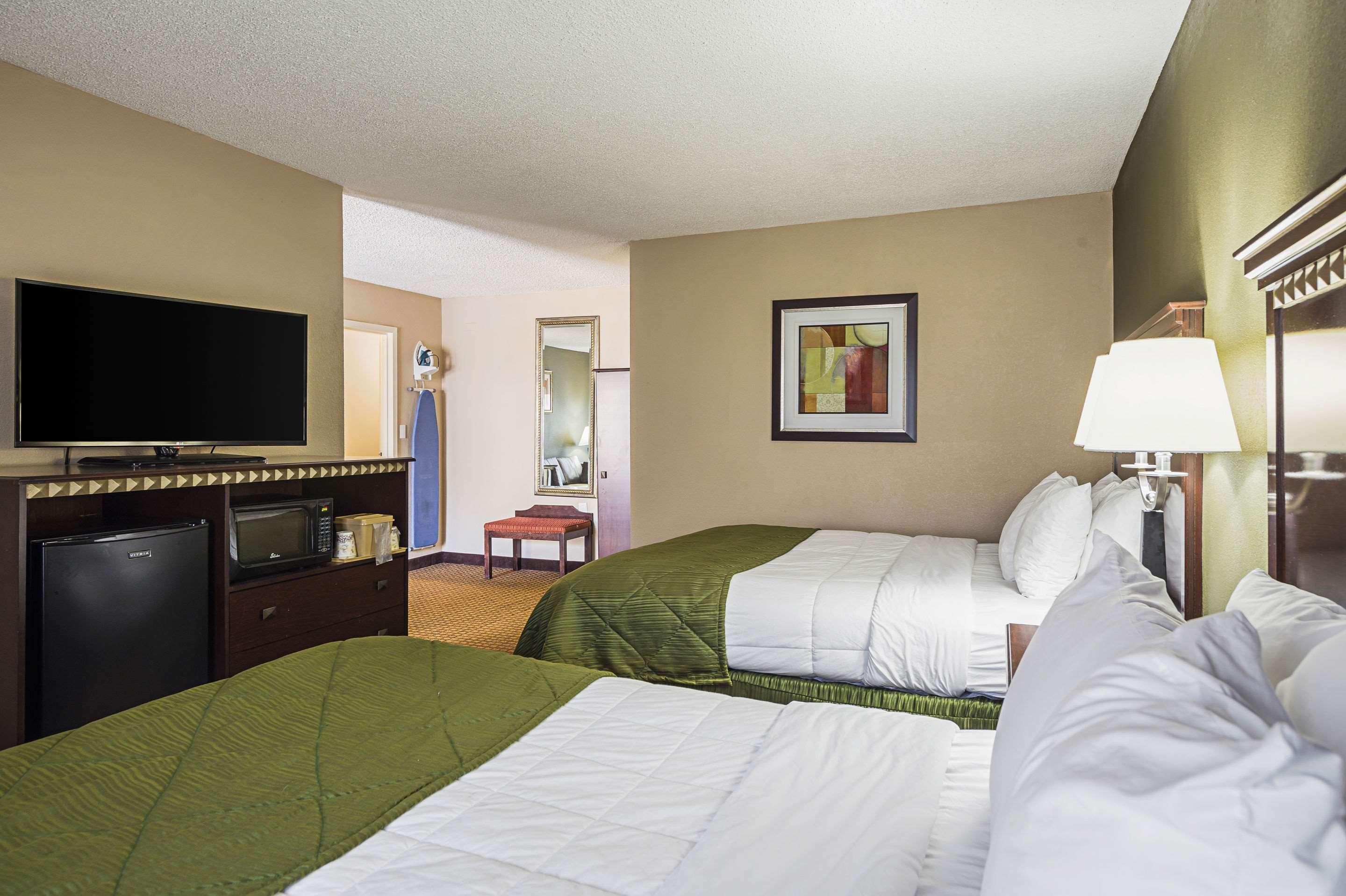 Quality Inn & Suites Greenville - Haywood Mall Ngoại thất bức ảnh