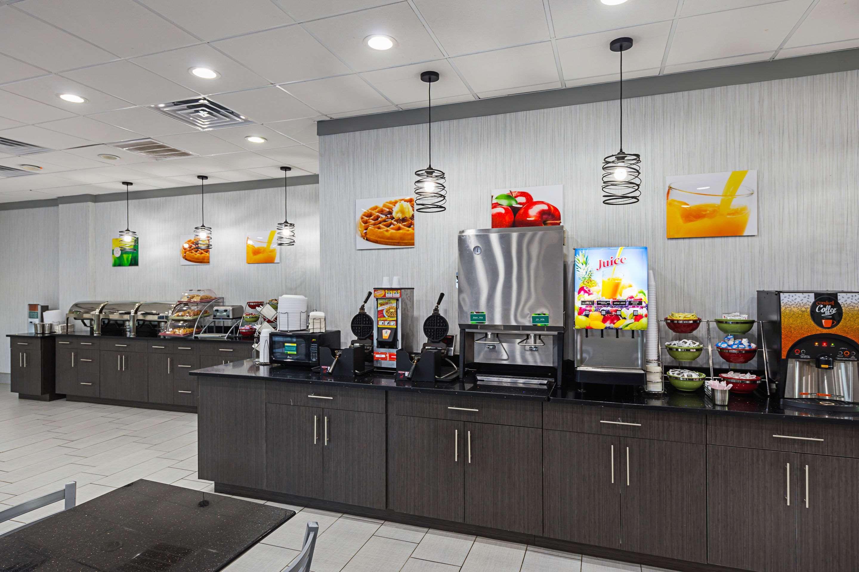 Quality Inn & Suites Greenville - Haywood Mall Ngoại thất bức ảnh