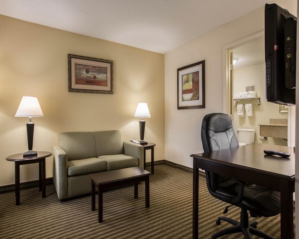 Quality Inn & Suites Greenville - Haywood Mall Ngoại thất bức ảnh