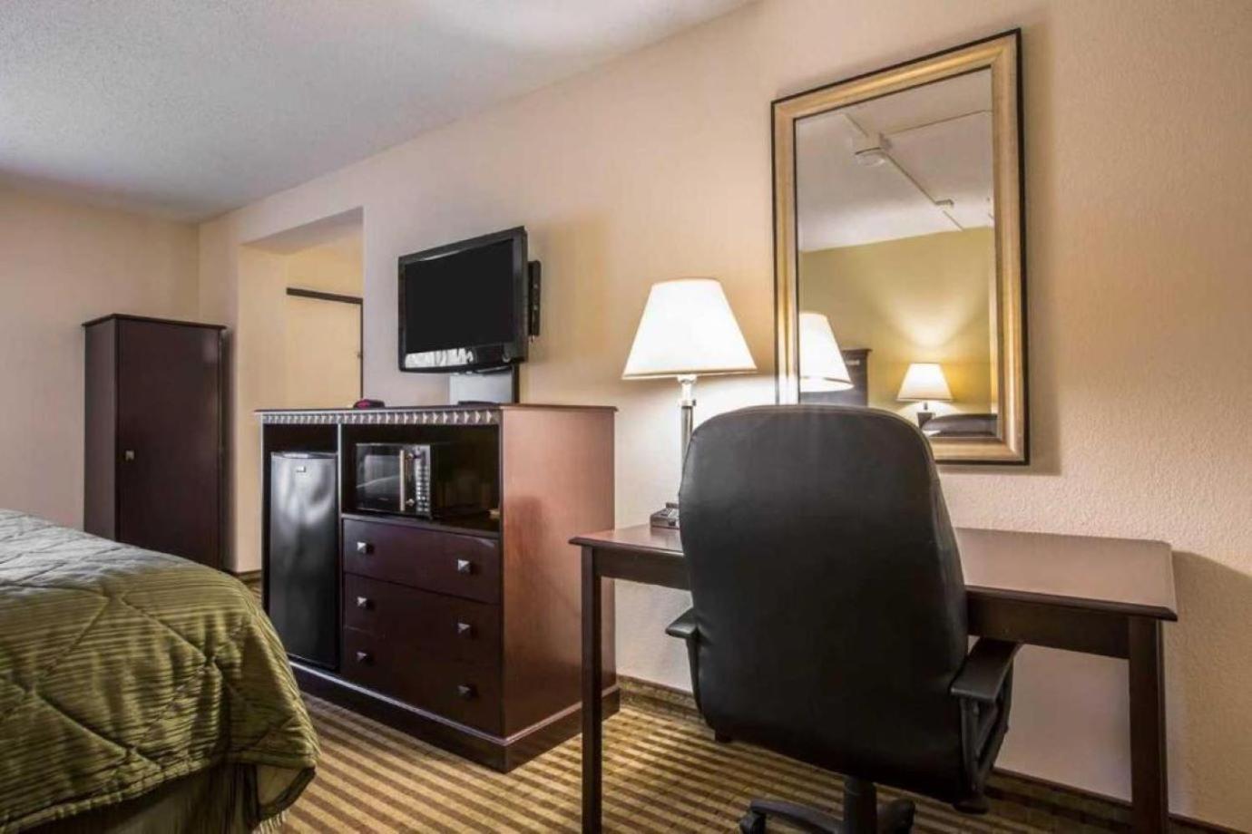 Quality Inn & Suites Greenville - Haywood Mall Ngoại thất bức ảnh